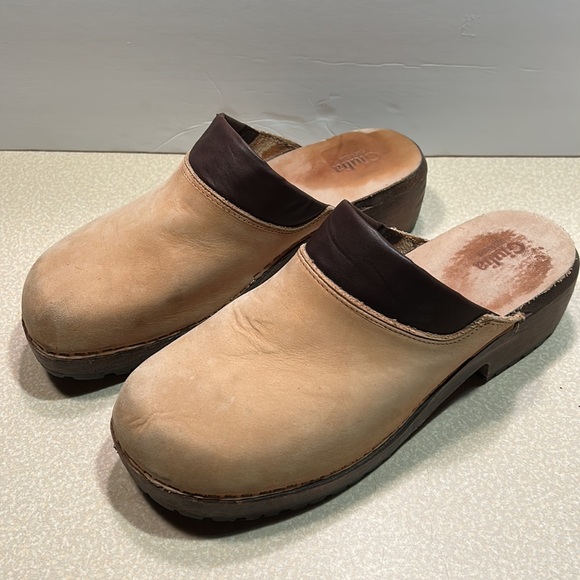 Giulia Italian leather and suede wooden unisex clogs - Picture 2 of 15